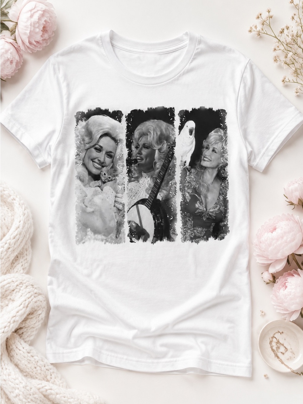 Dolly Graphic Tee
